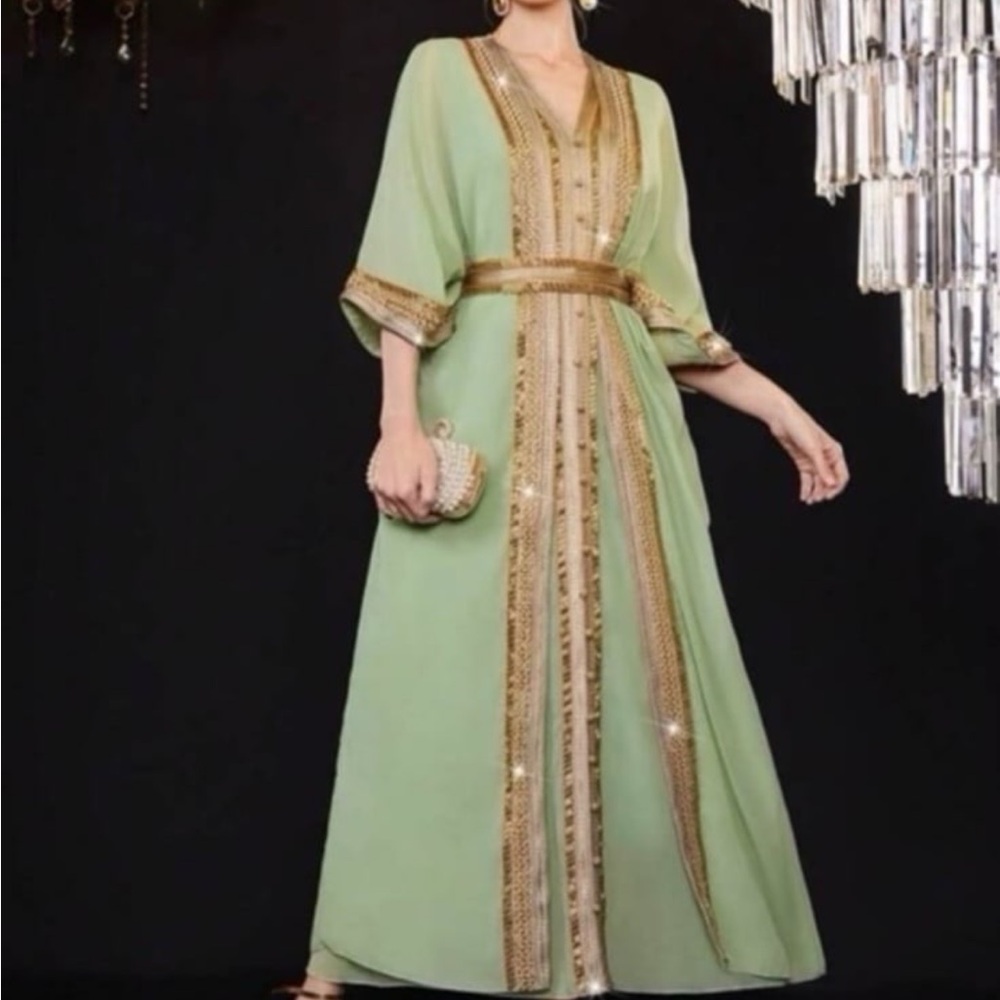 Elegant Green Kaftan Dress